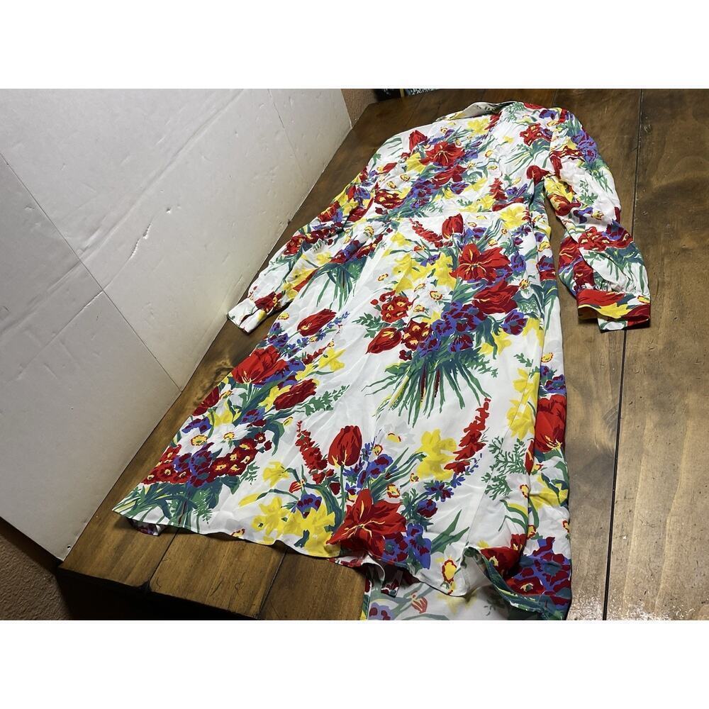 Brooks Brothers Floral Wrap Dress in Crepe Size 4 - Picture 13 of 15